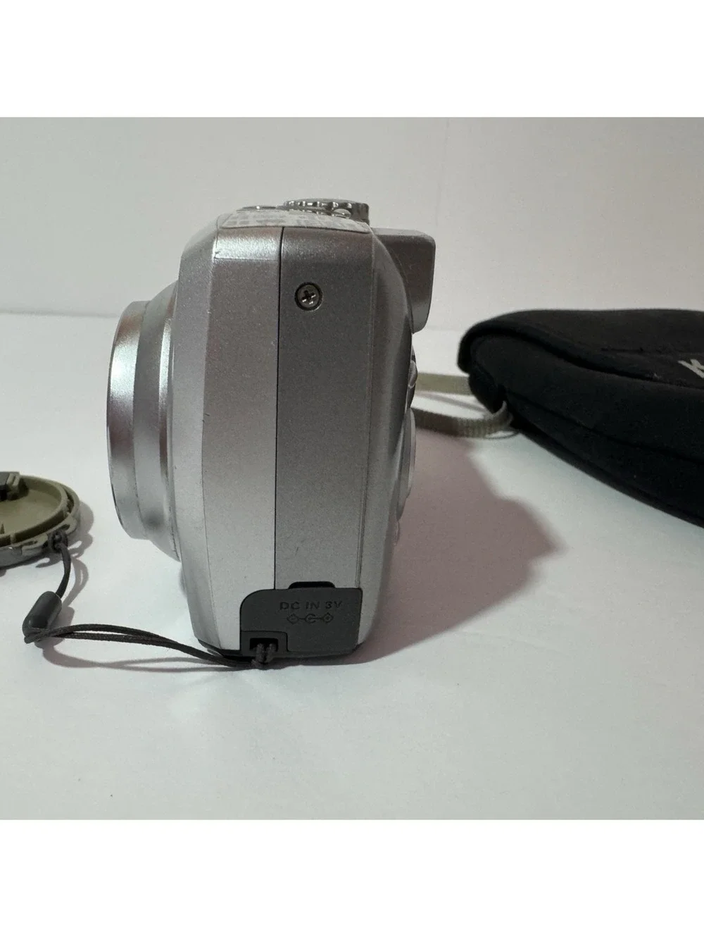 Kodak EasyShare DX4330 3.1MP Digital Camera Silver - For Parts/Fix Only